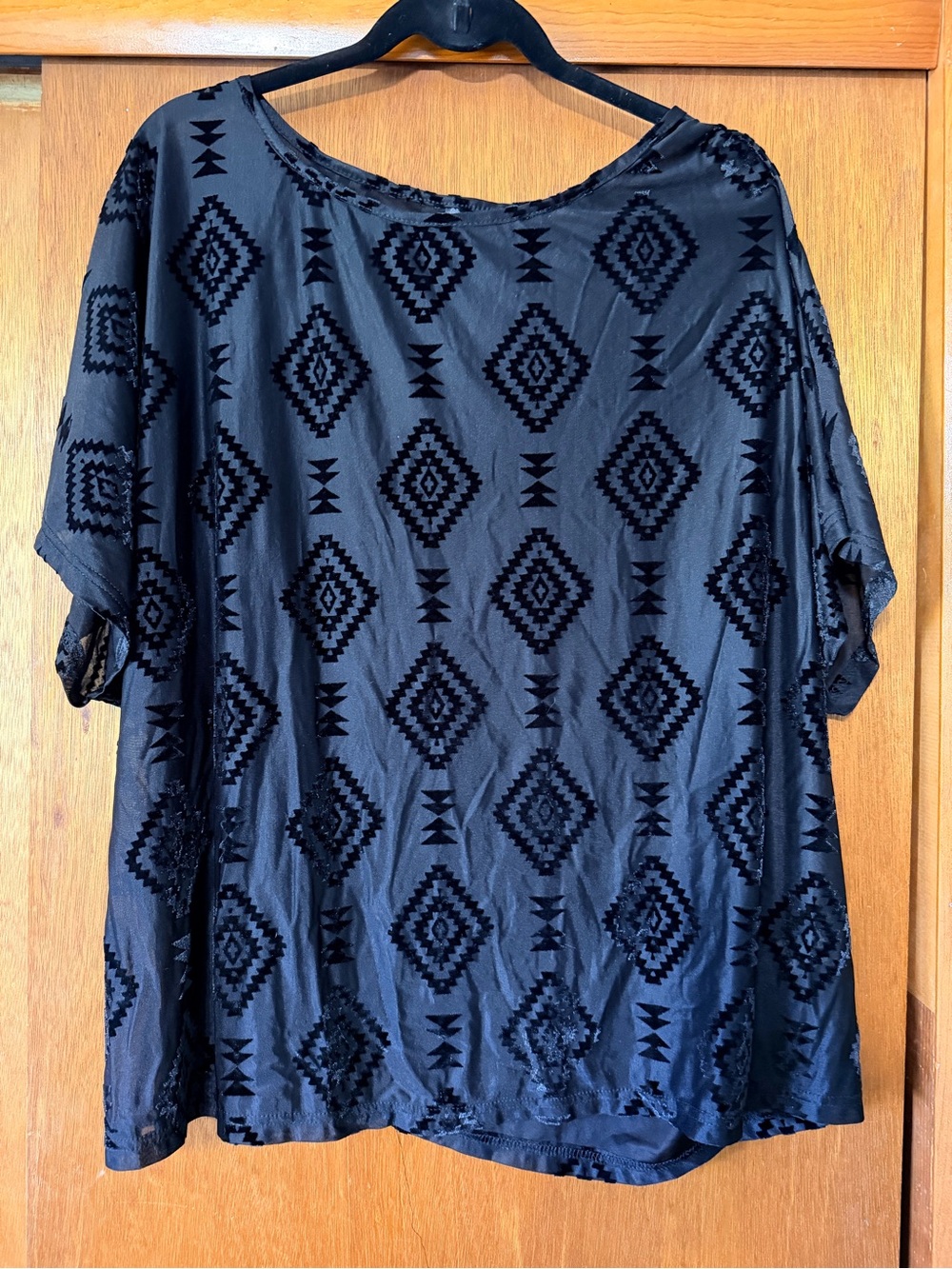 Black Velvet Burnout Geometric Short-Sleeve Tunic - Women